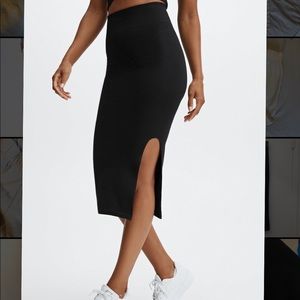 [NWT] Fabletics High-Waisted Ribbed Seamless Midi Skirt